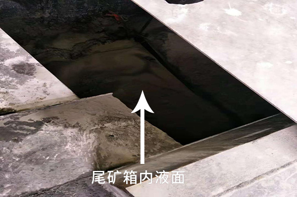 株洲日月科技設(shè)備有限公司,PLC系列數(shù)控型加藥機,管道往復式取樣機